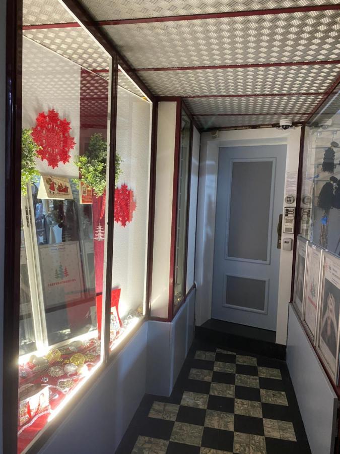 The Pink Studio - Exceptional Location In City Center - Unique & Elegant Namur Exterior foto